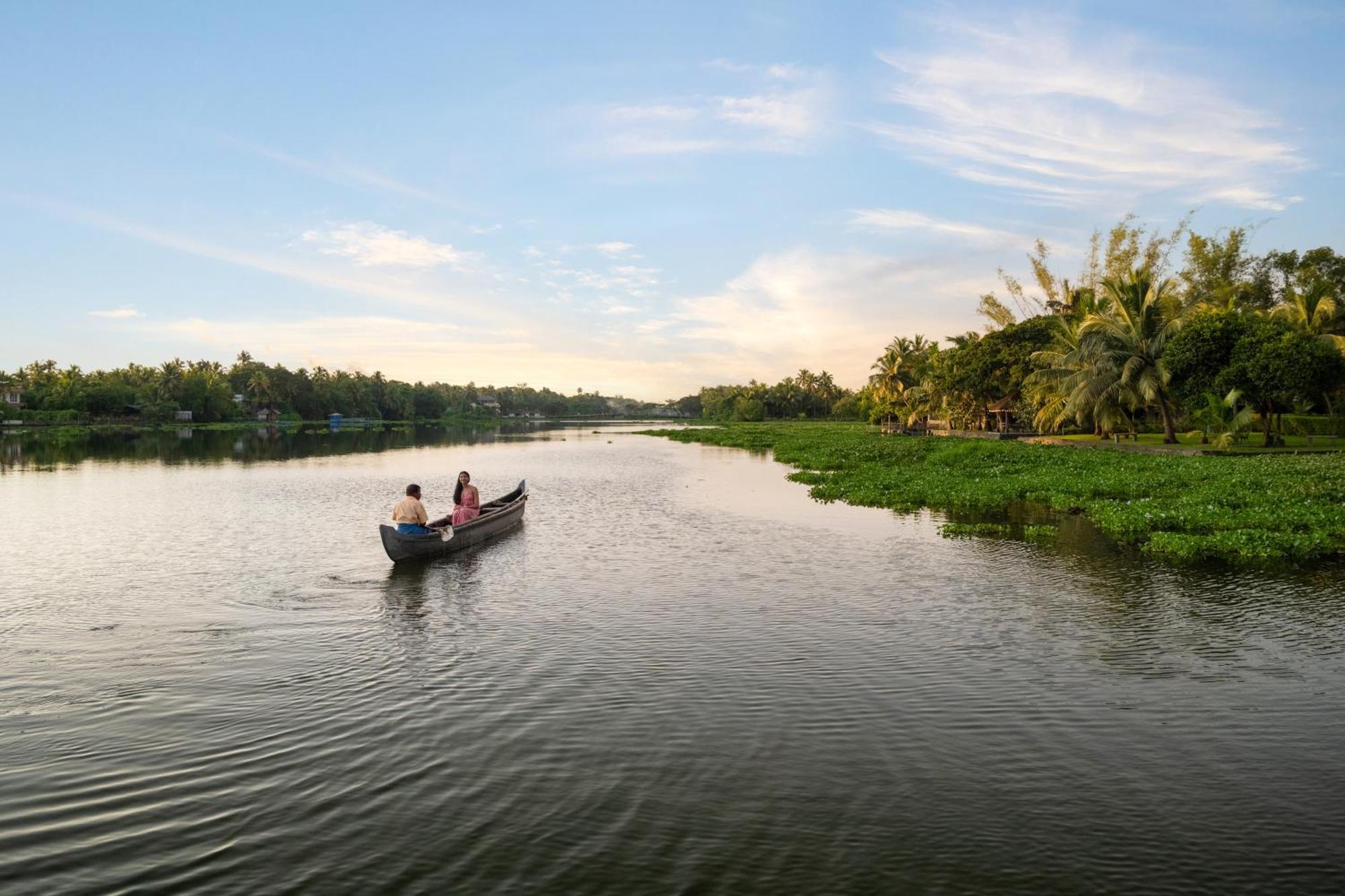 Baymaas Lake House Kochi Exteriér fotografie